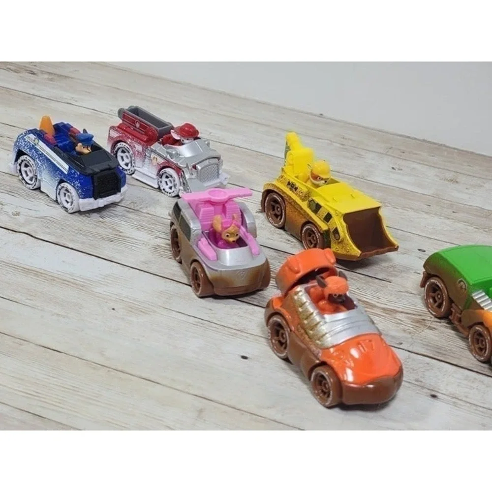 Hot Wheels lot paw